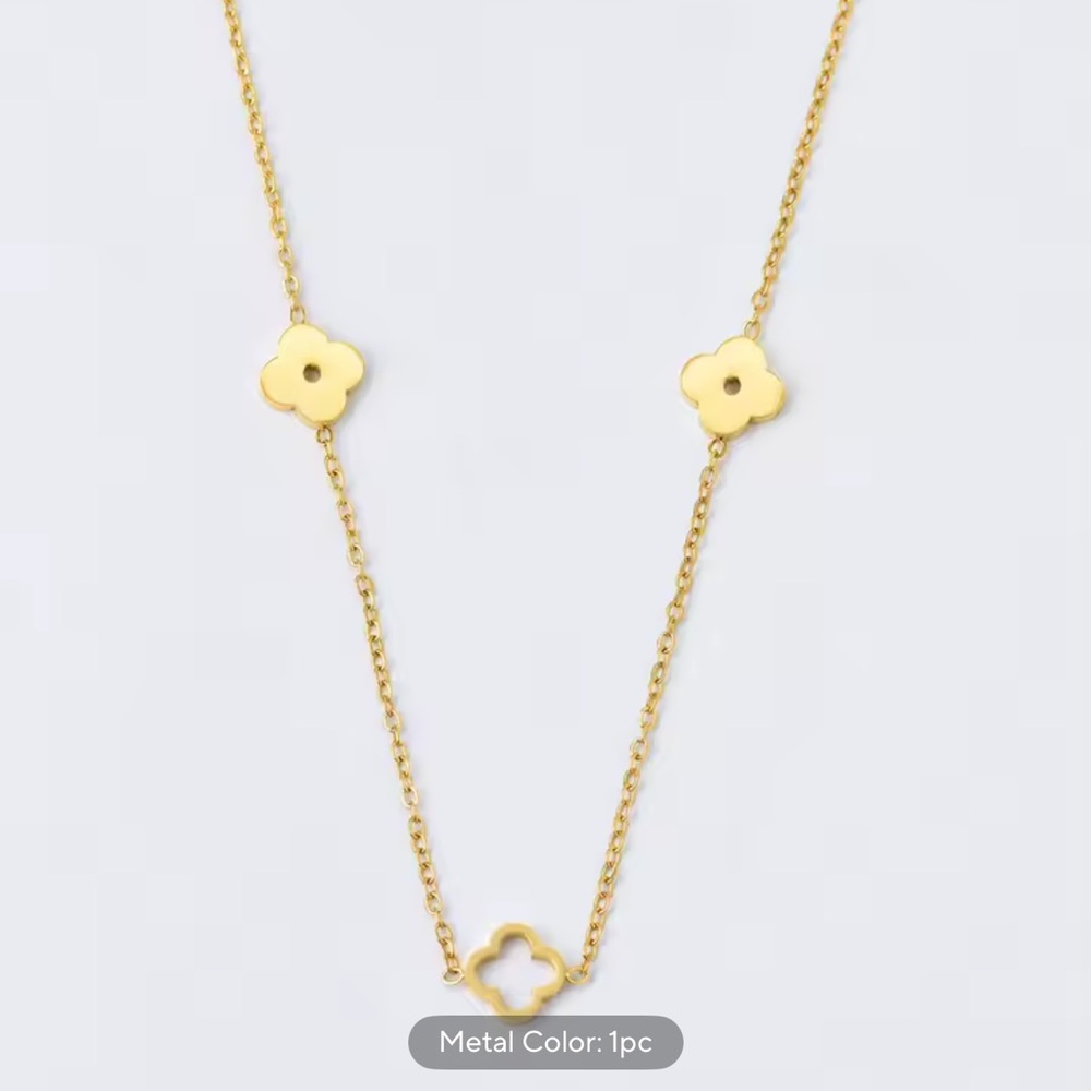 Alhambra style Necklace and earrings Set Lucky Clover

Stainless Steel - Picture 7 of 15